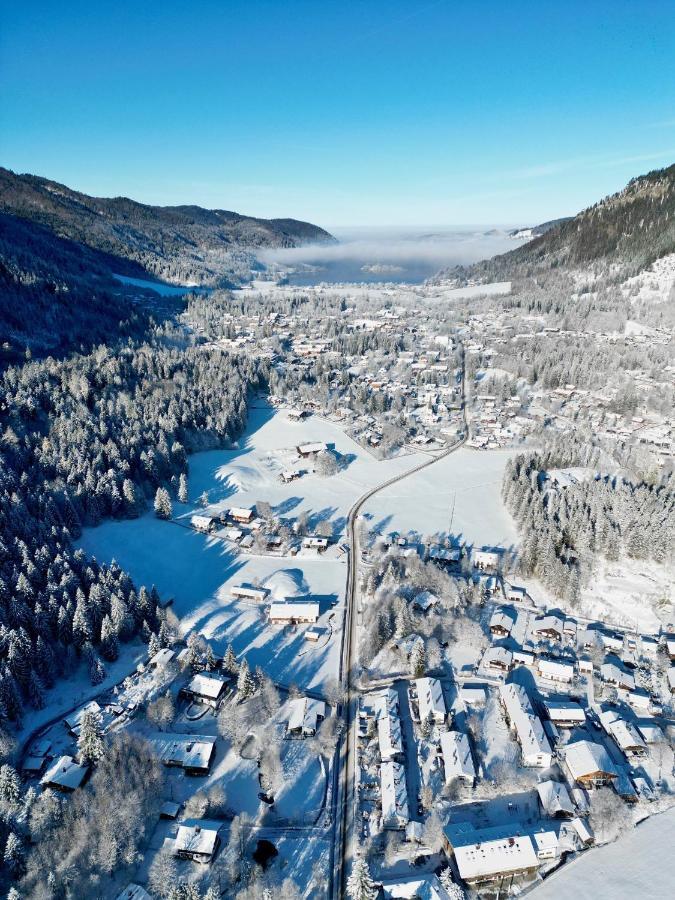 Alpenoase Schliersee - Grosse Suite Mit Sauna Oder Gemuetliche Studio Appartements Buitenkant foto